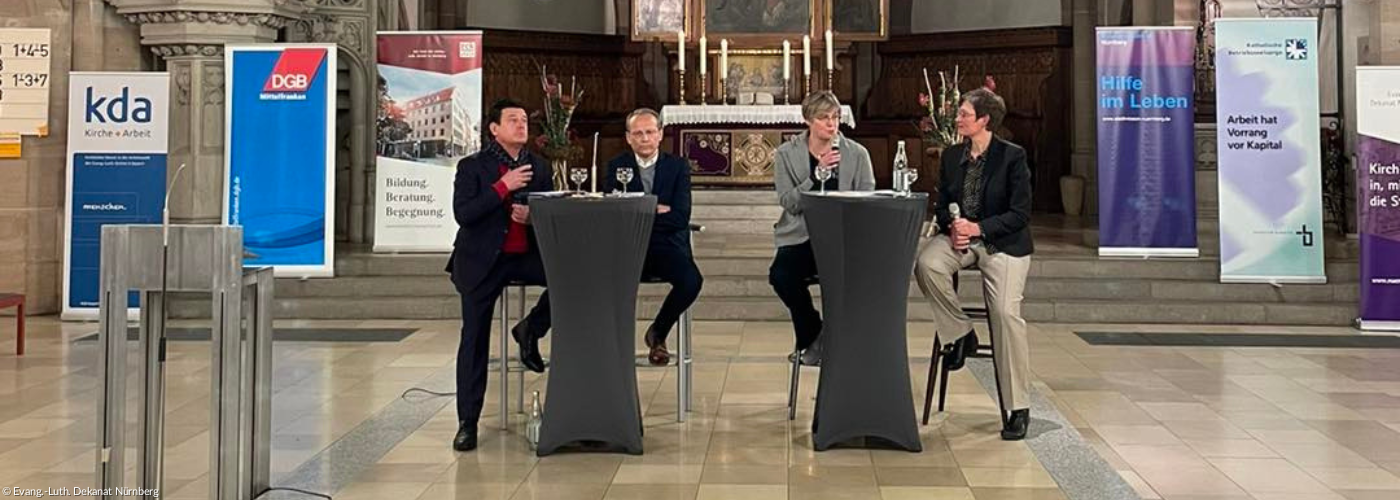 Talkrunde zum Sozialpolitischen Buß- und Bettag 2023 in St. Peter Nürnberg