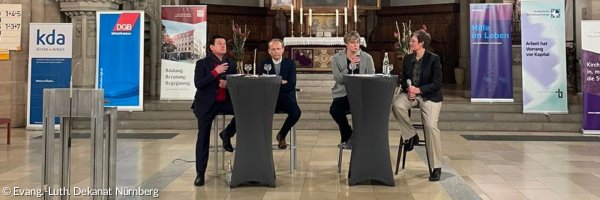 Talkrunde zum Sozialpolitischen Buß- und Bettag 2023 in St. Peter Nürnberg